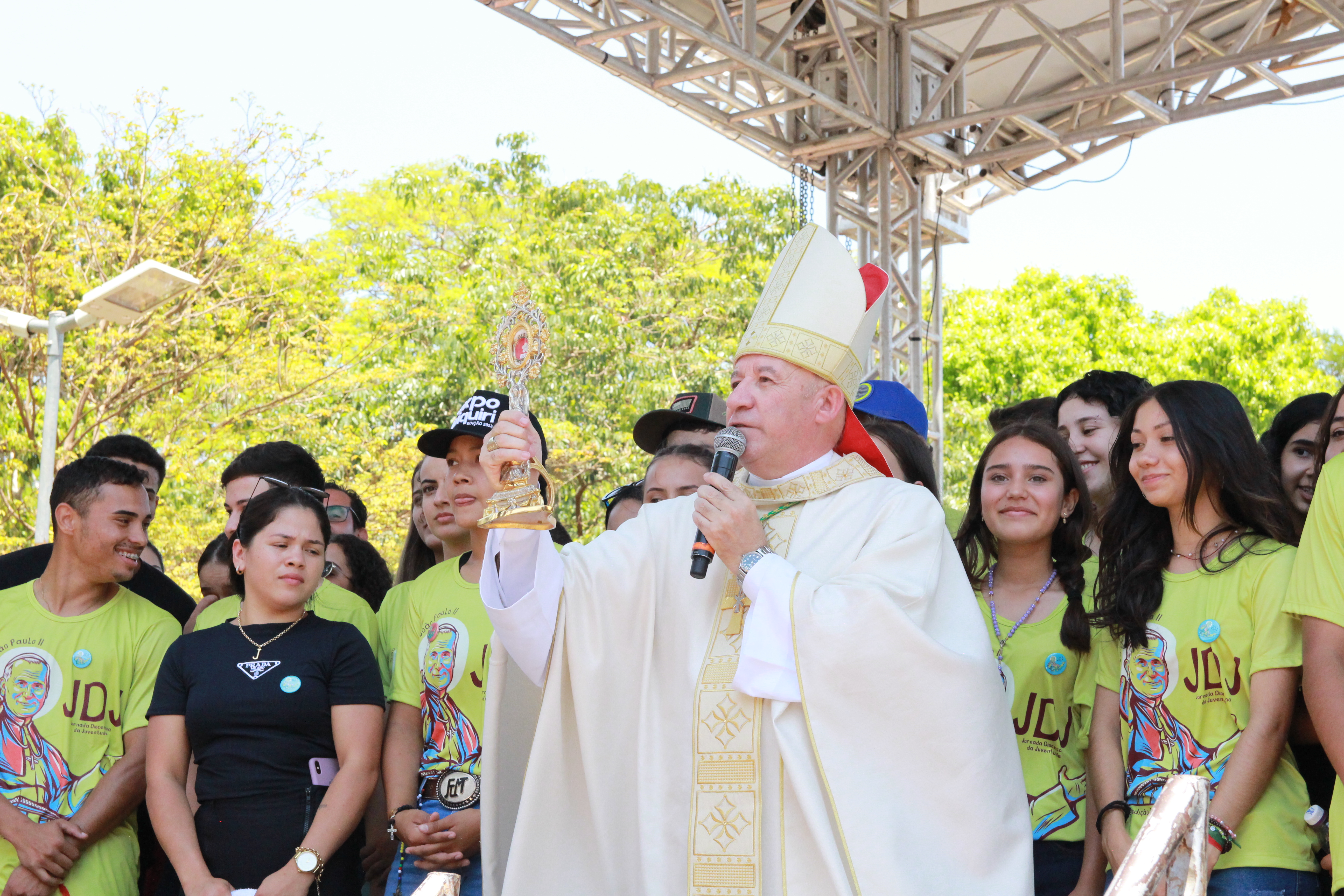 10ª Jornada Diocesana da Juventude (JDJ) Santa Missa
