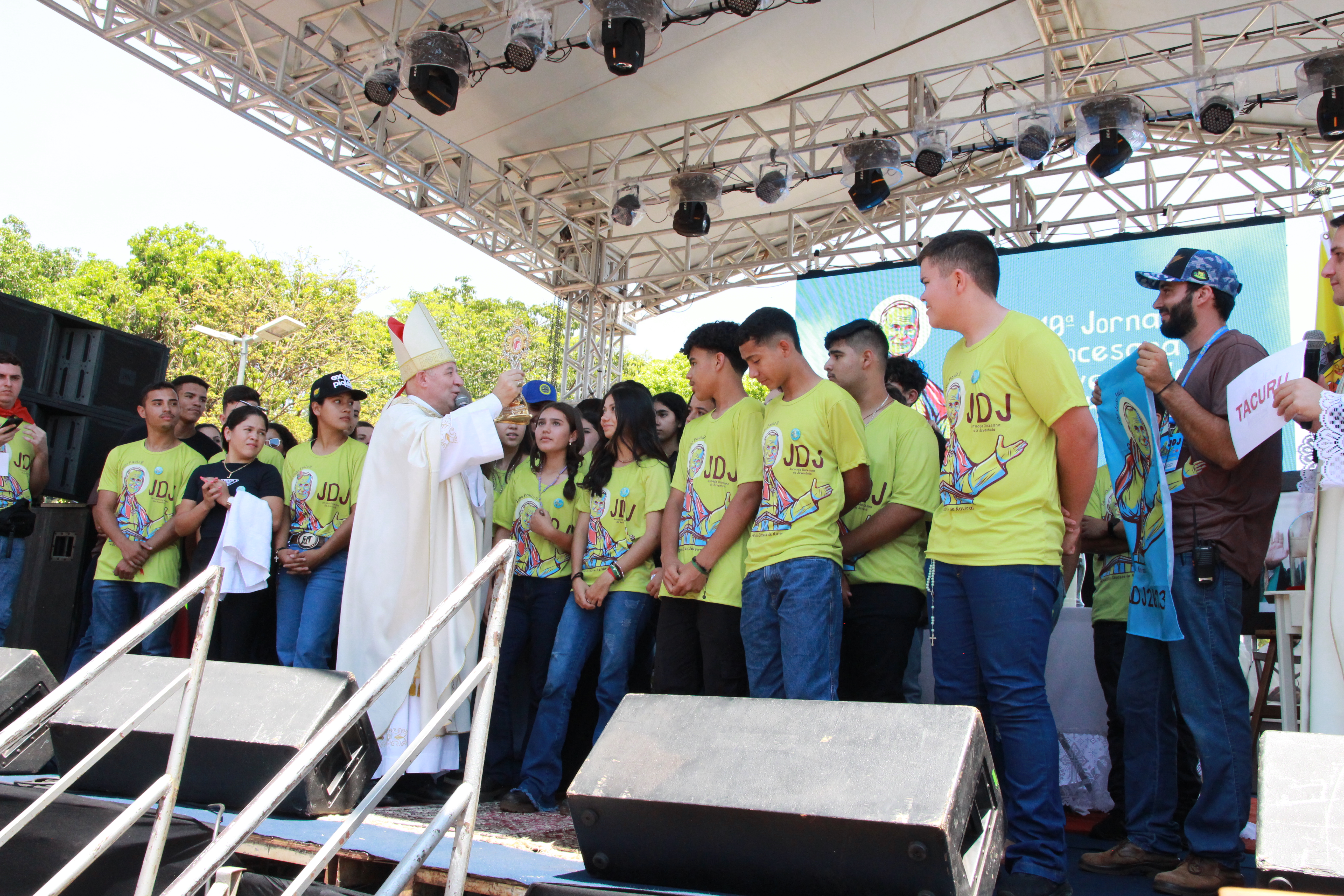 10ª Jornada Diocesana da Juventude (JDJ) Santa Missa