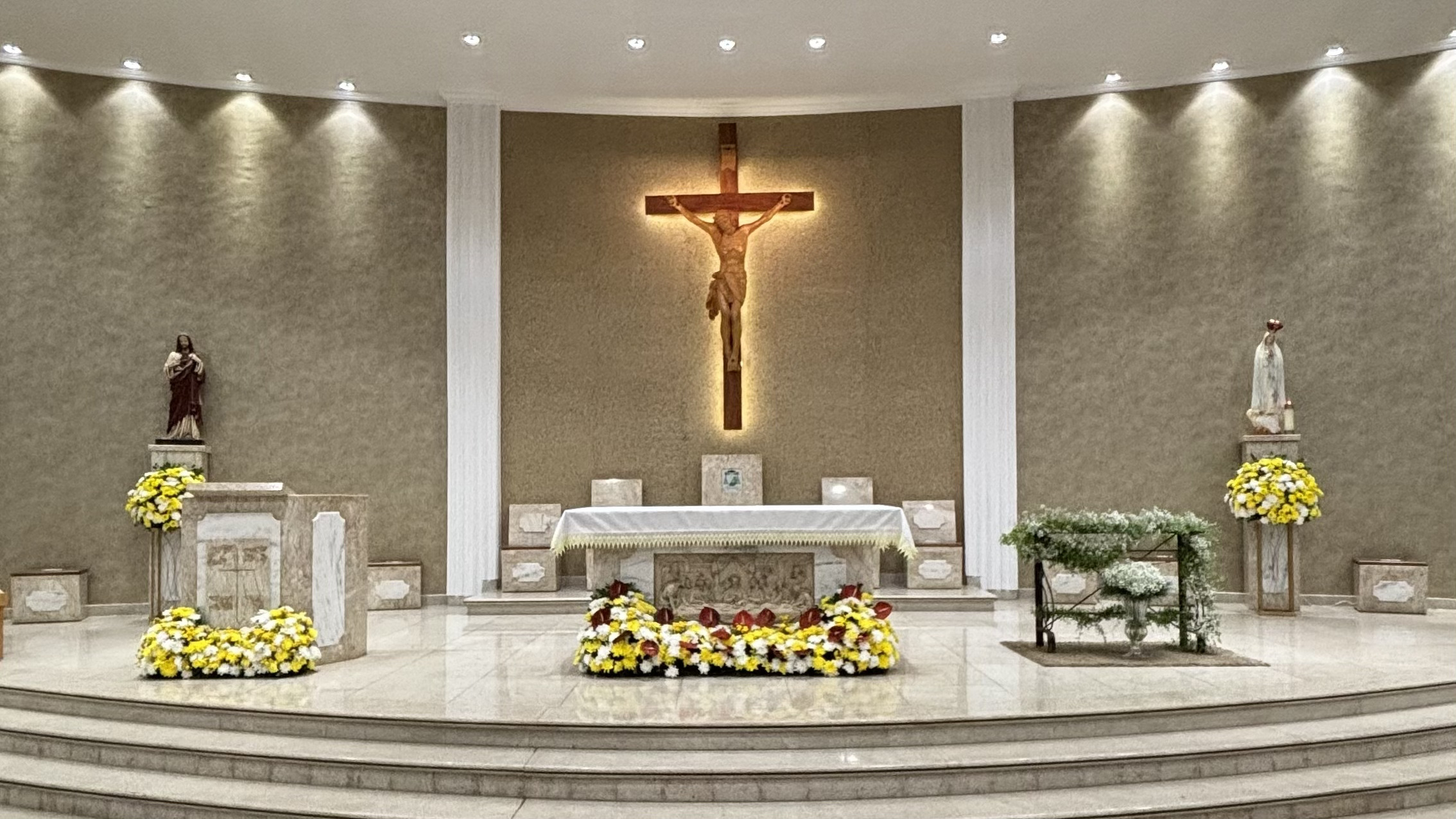 Missa Crismal (Santos Óleos) - 2025