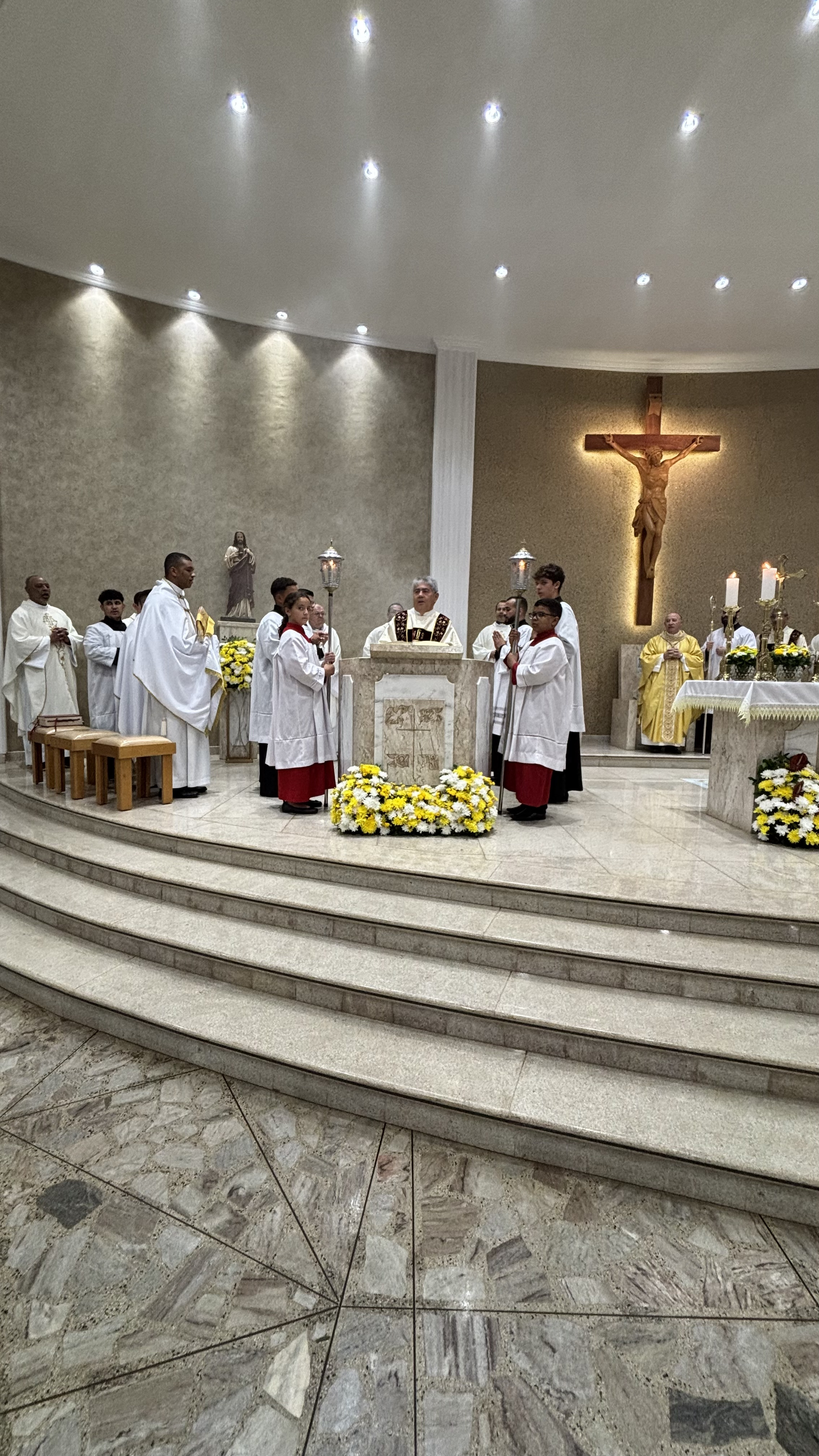 Missa Crismal (Santos Óleos) - 2025