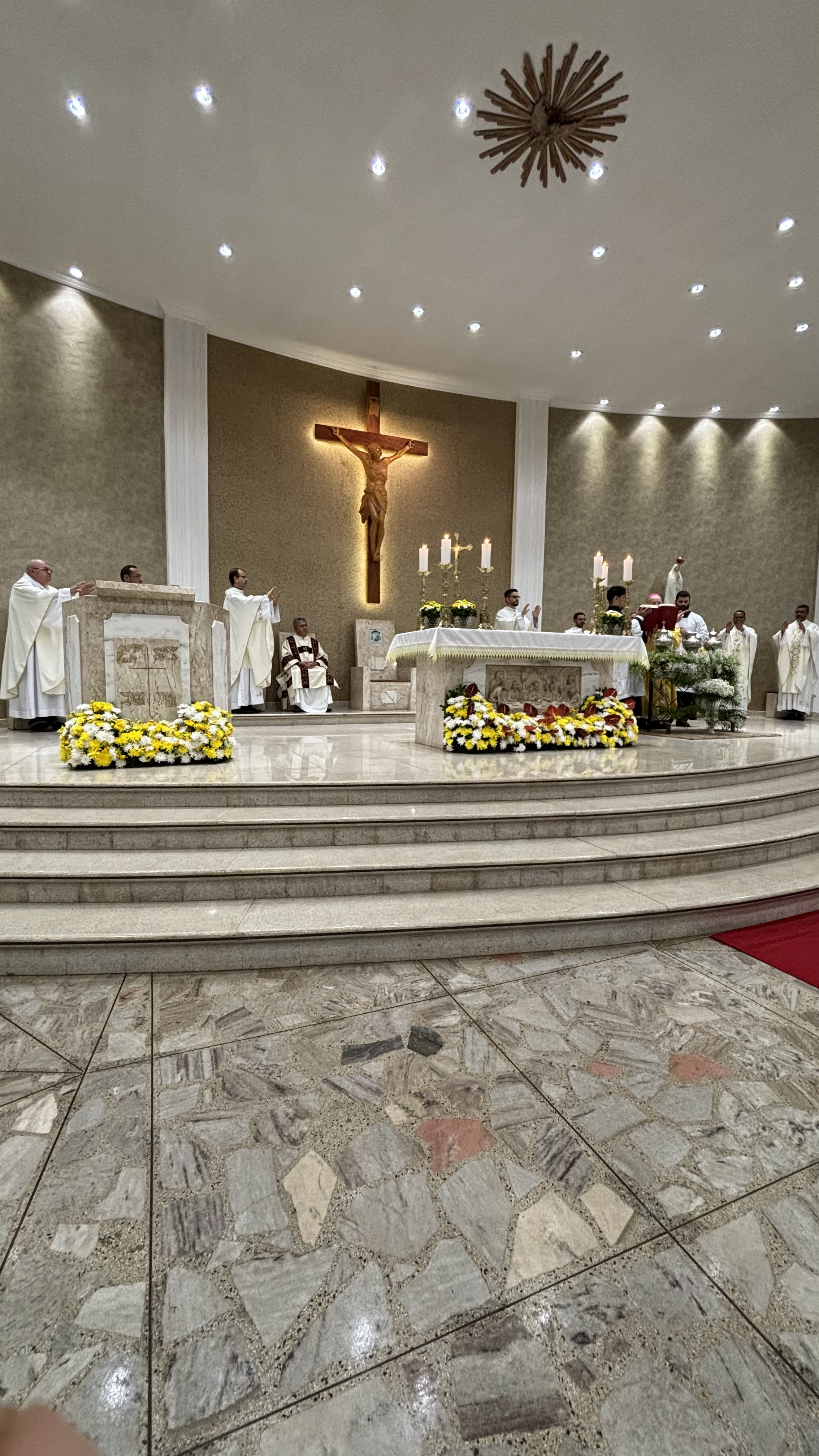 Missa Crismal (Santos Óleos) - 2025