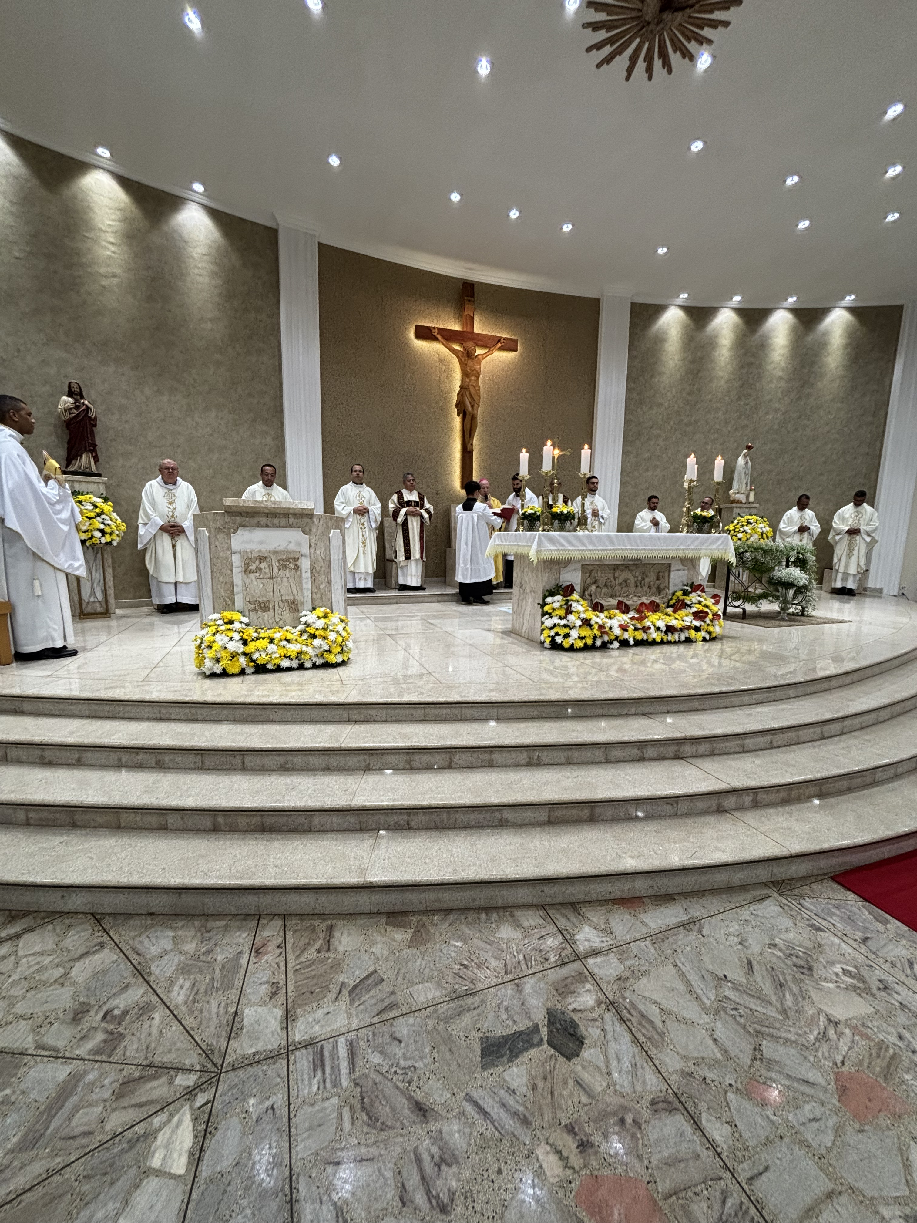 Missa Crismal (Santos Óleos) - 2025
