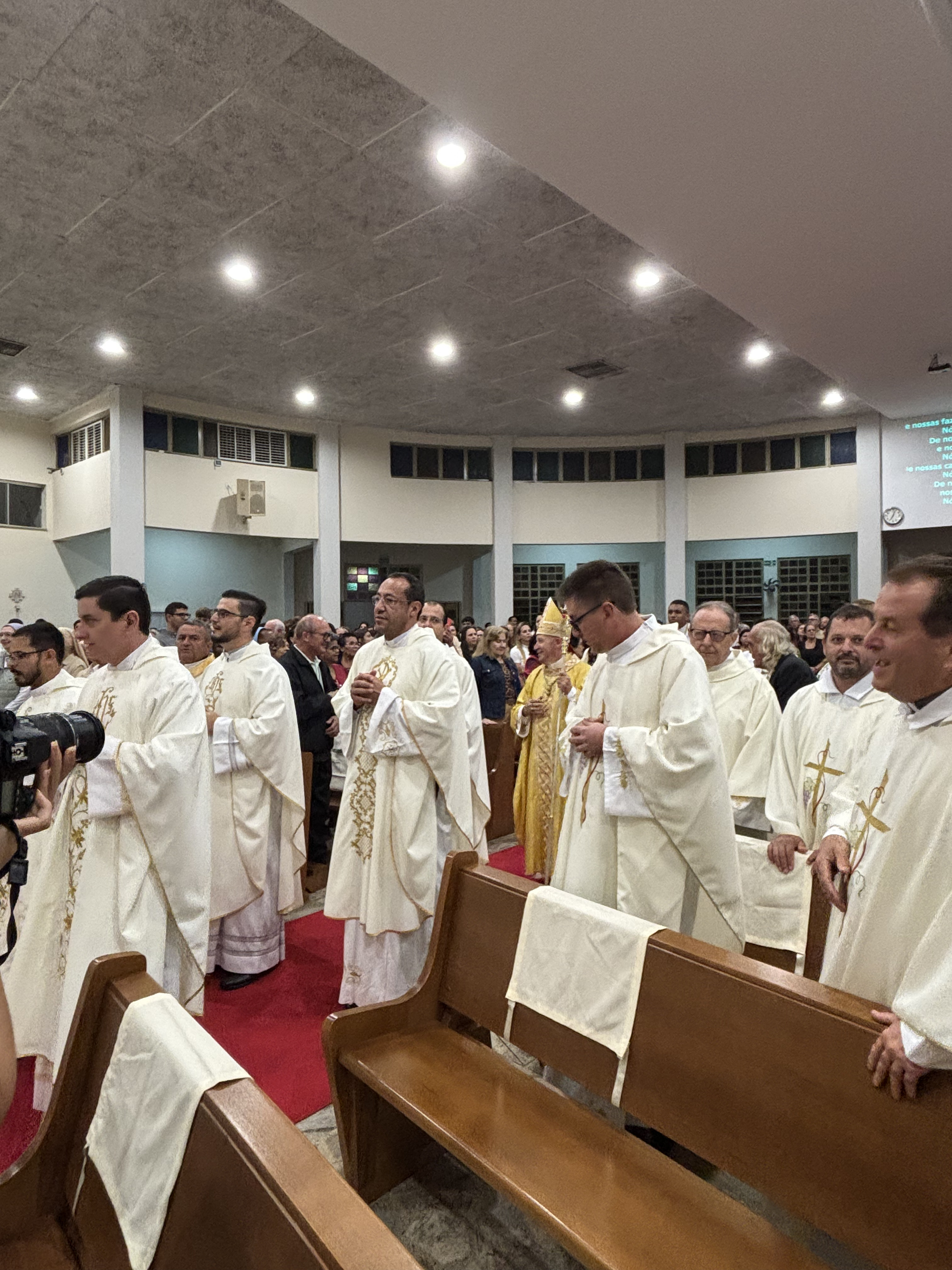 Missa Crismal (Santos Óleos) - 2025