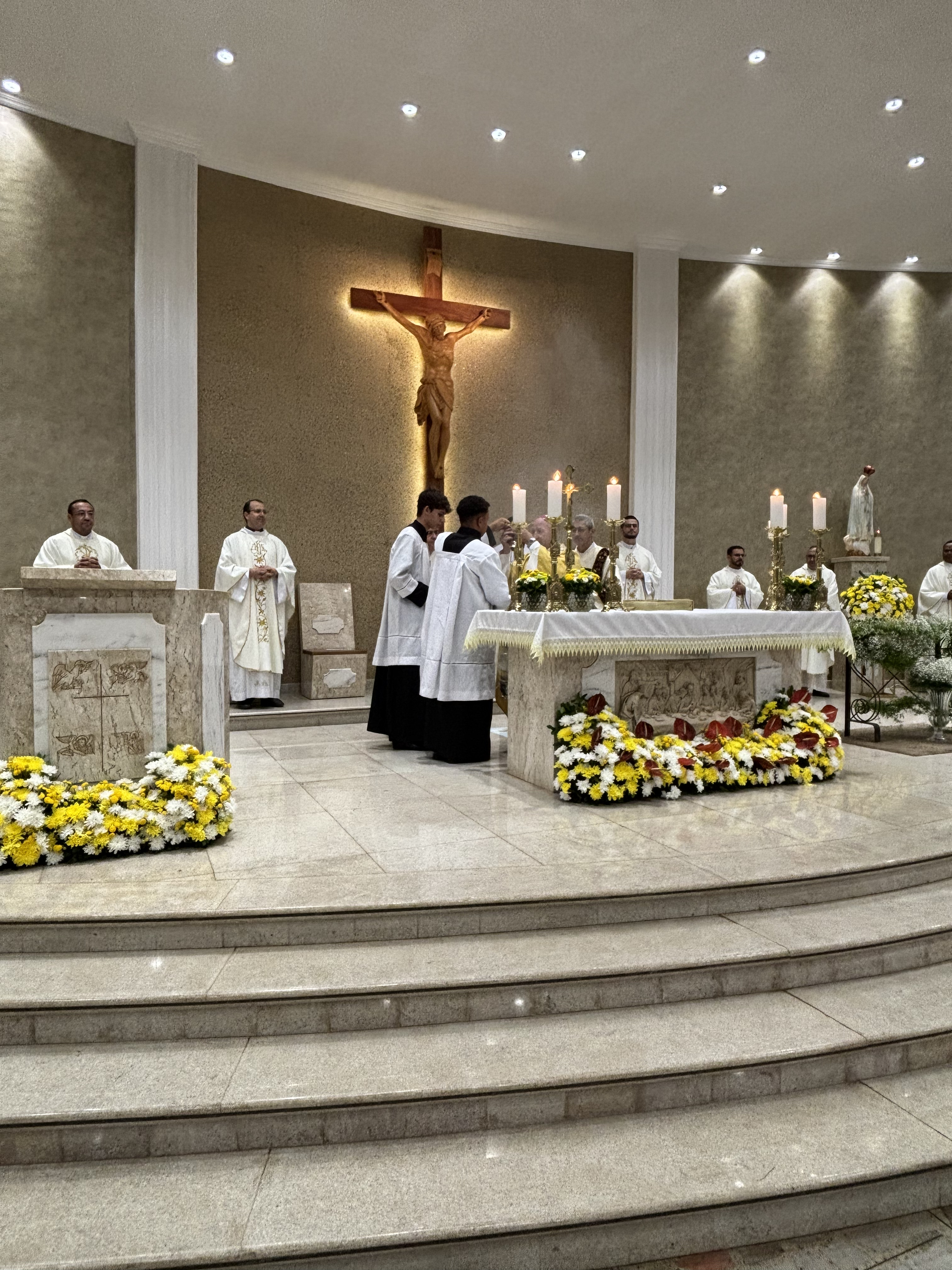 Missa Crismal (Santos Óleos) - 2025