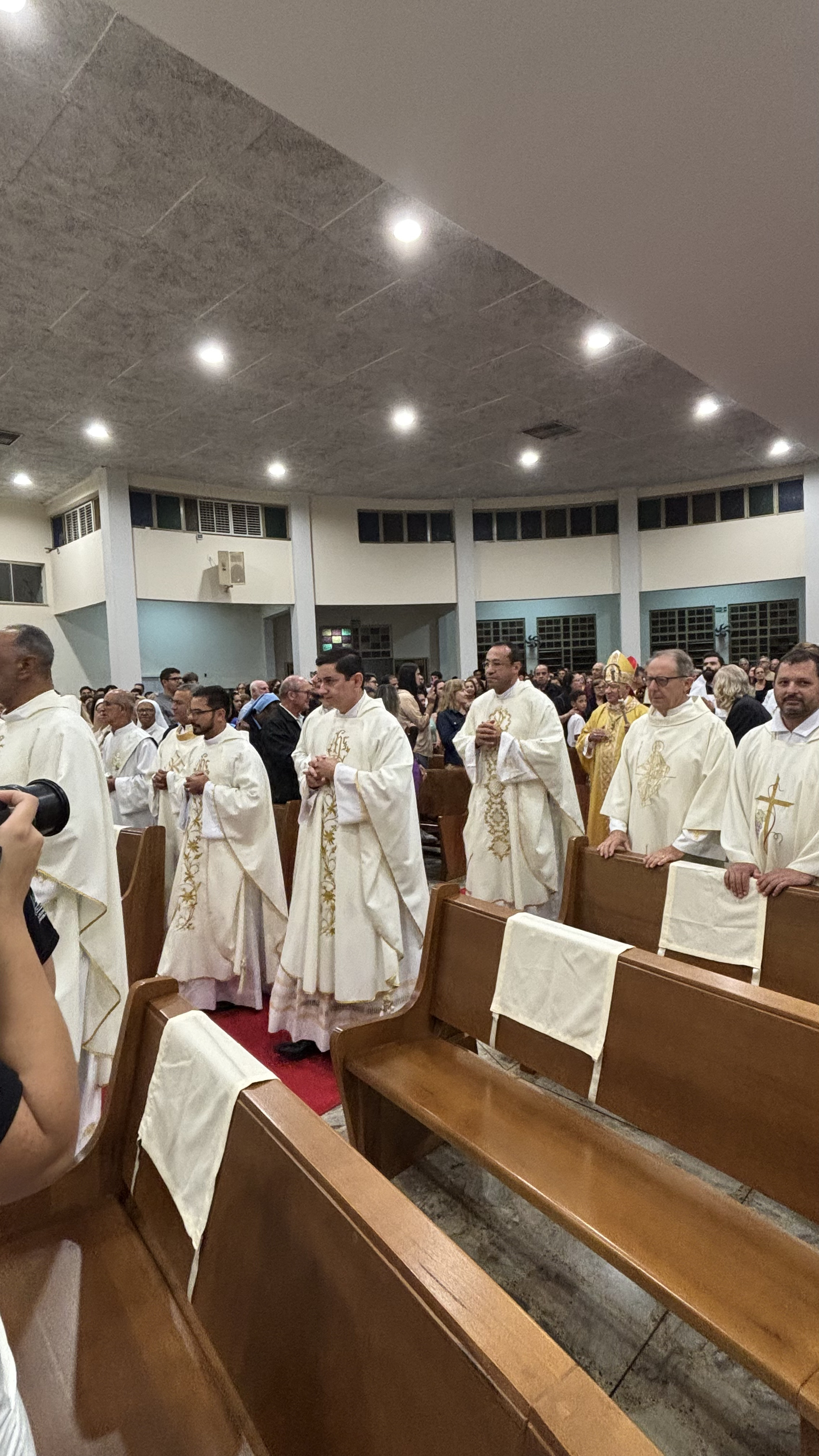 Missa Crismal (Santos Óleos) - 2025