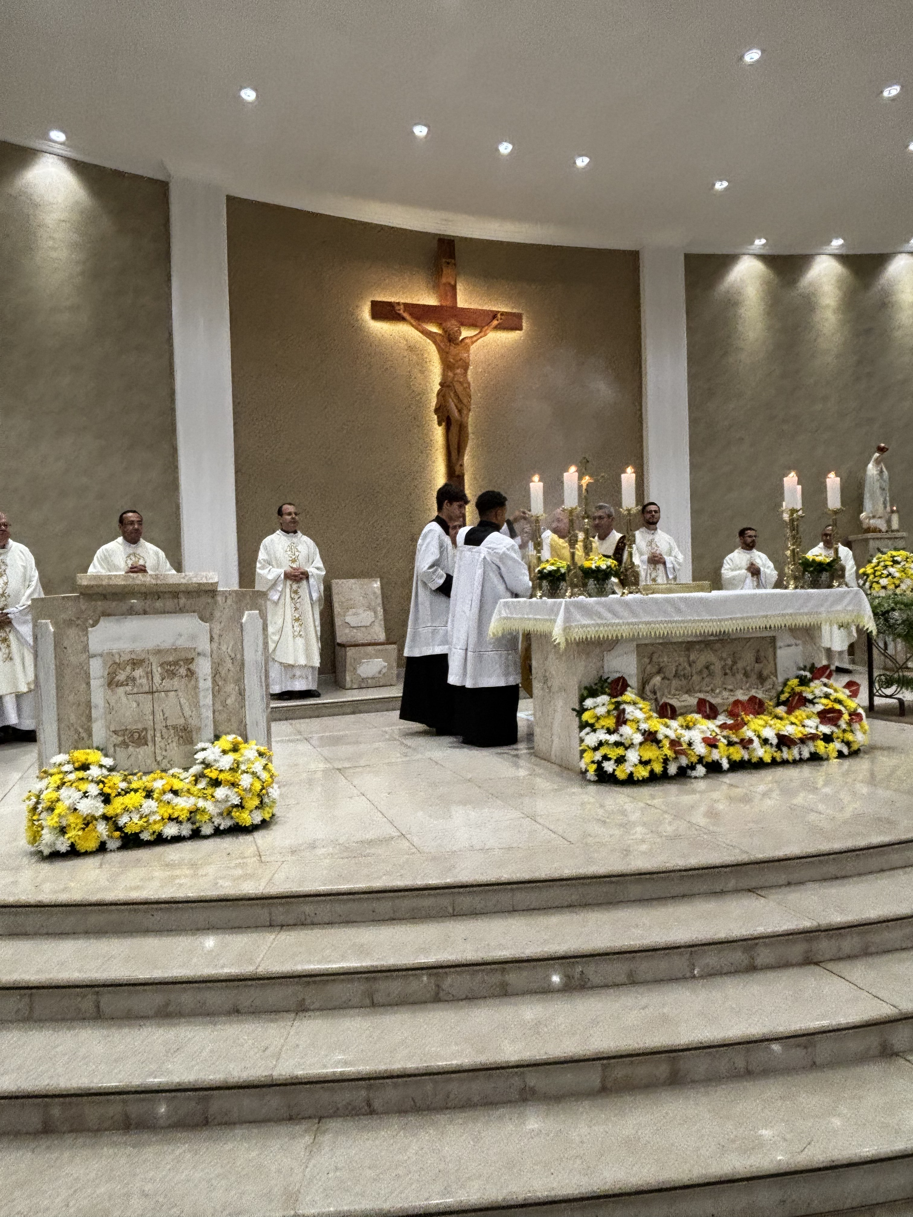 Missa Crismal (Santos Óleos) - 2025
