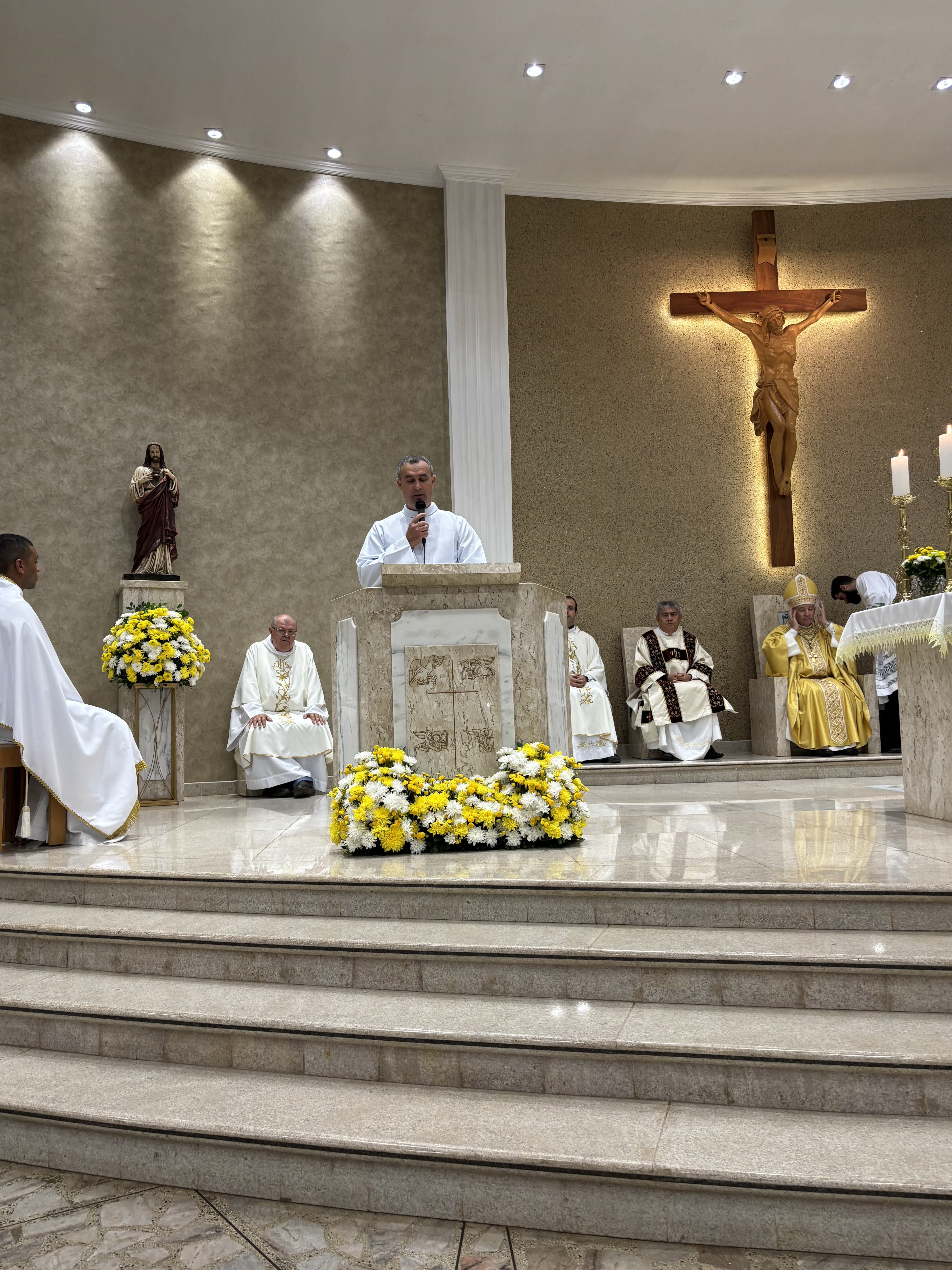 Missa Crismal (Santos Óleos) - 2025