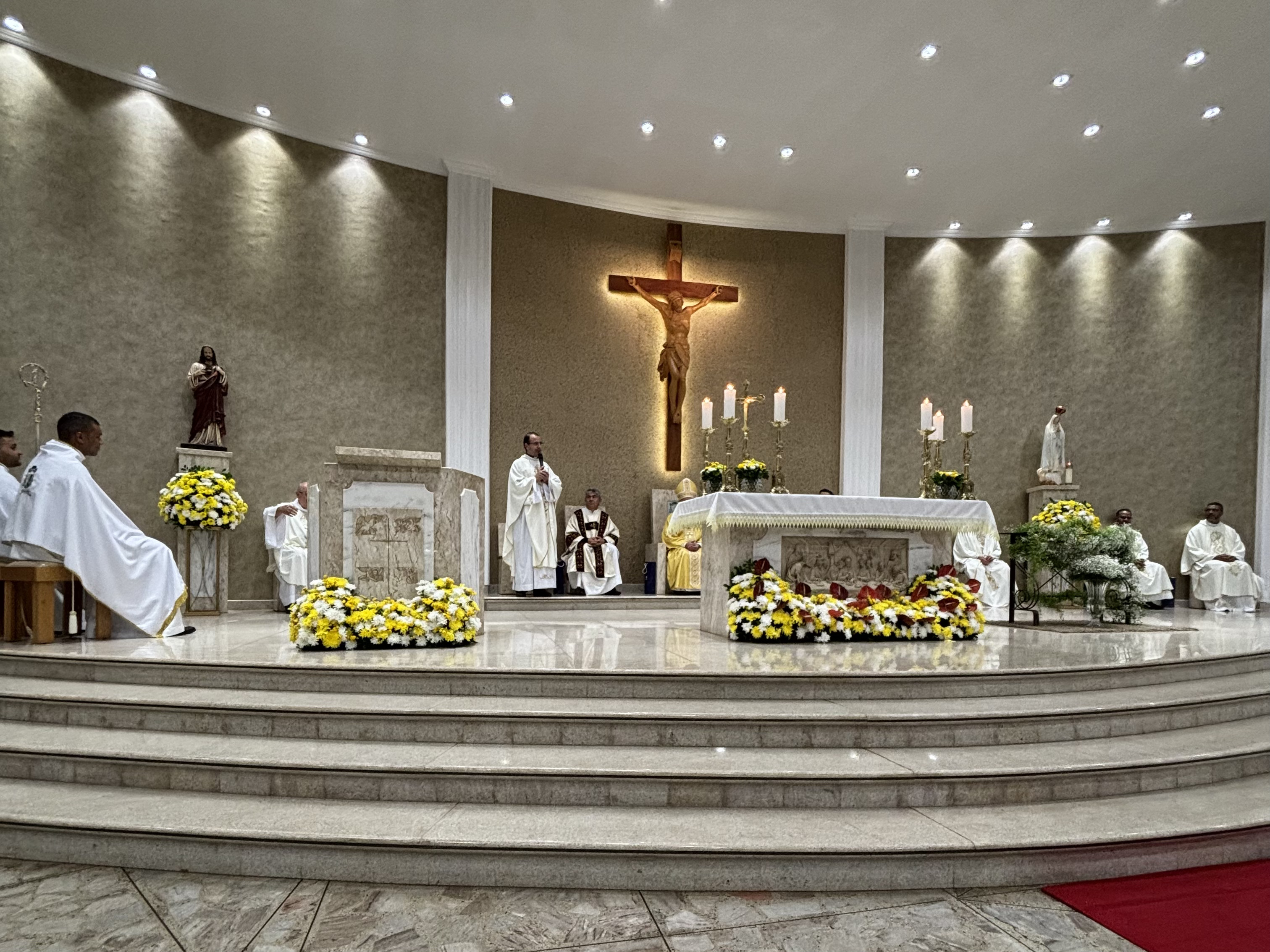 Missa Crismal (Santos Óleos) - 2025