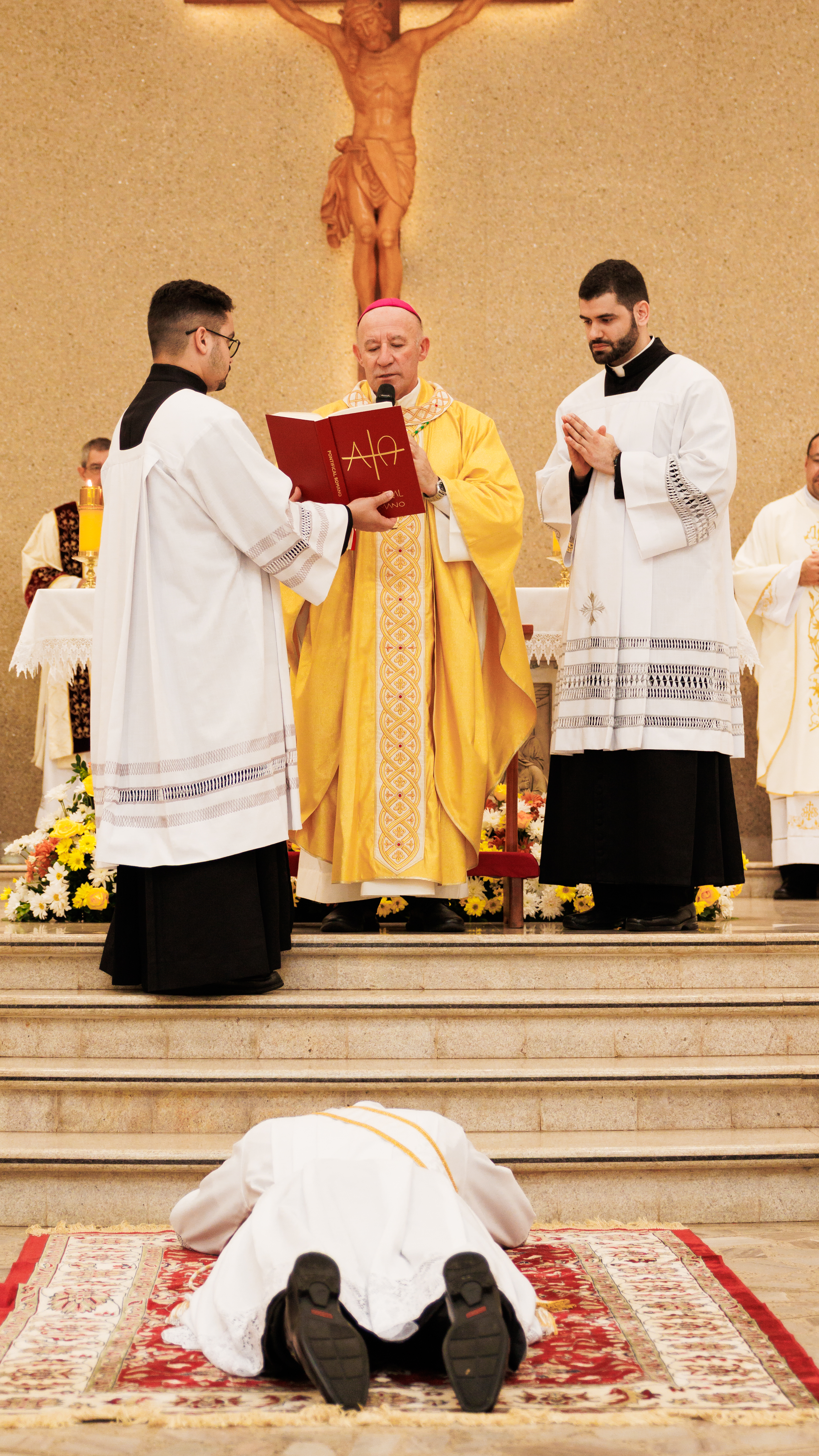 Diocese de Naviraí celebra a Ordenação Sacerdotal do Padre Bruno Baleeiro